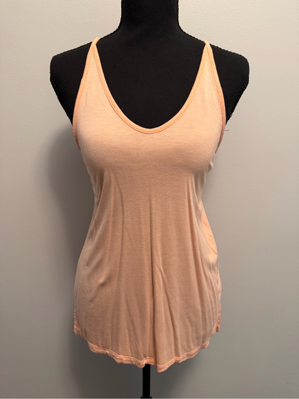Old Navy Peach Racerback Scoop Tank